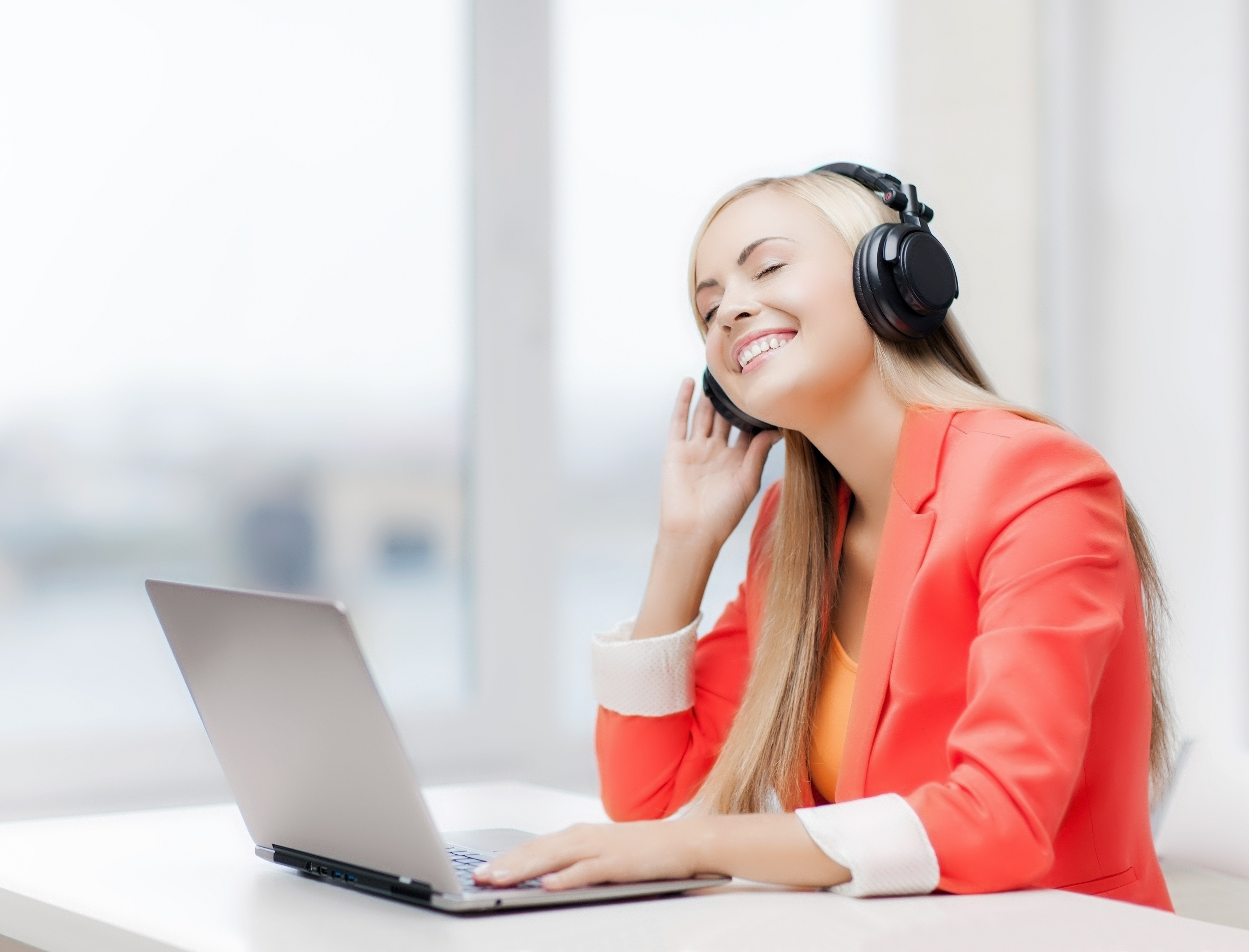 Music increases productivity at work